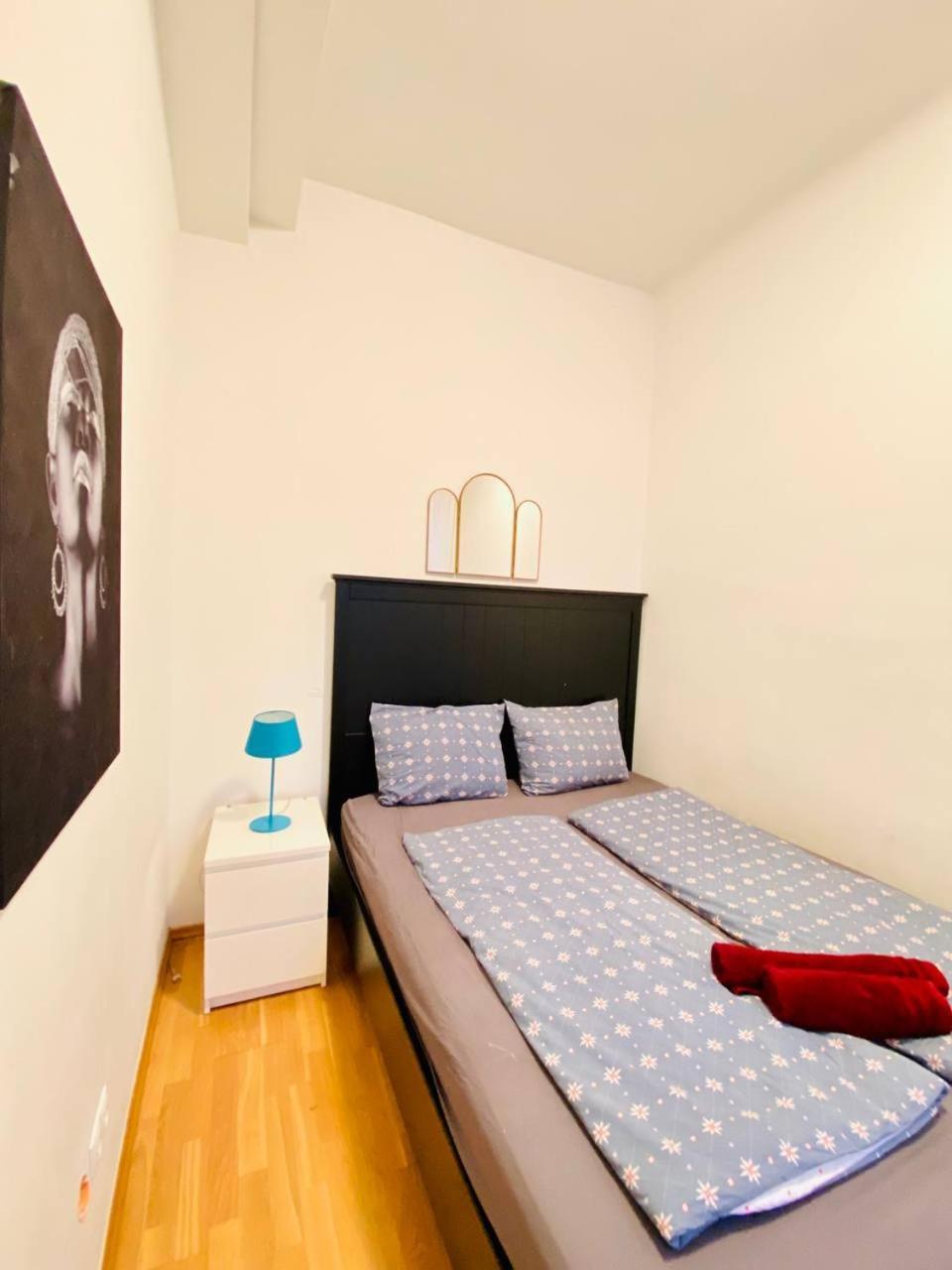 Family Apartment Th8 8 เวียนนา ภายนอก รูปภาพ