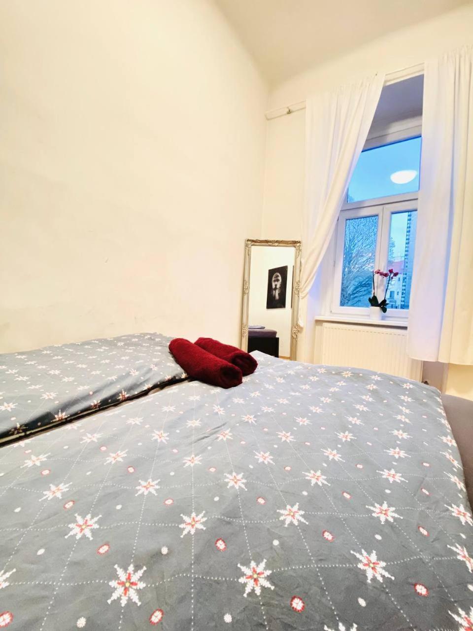 Family Apartment Th8 8 เวียนนา ภายนอก รูปภาพ