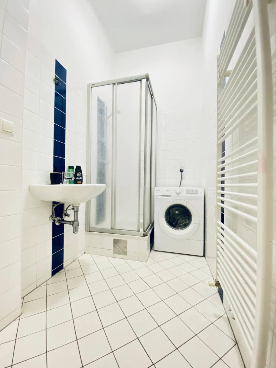 Family Apartment Th8 8 เวียนนา ภายนอก รูปภาพ